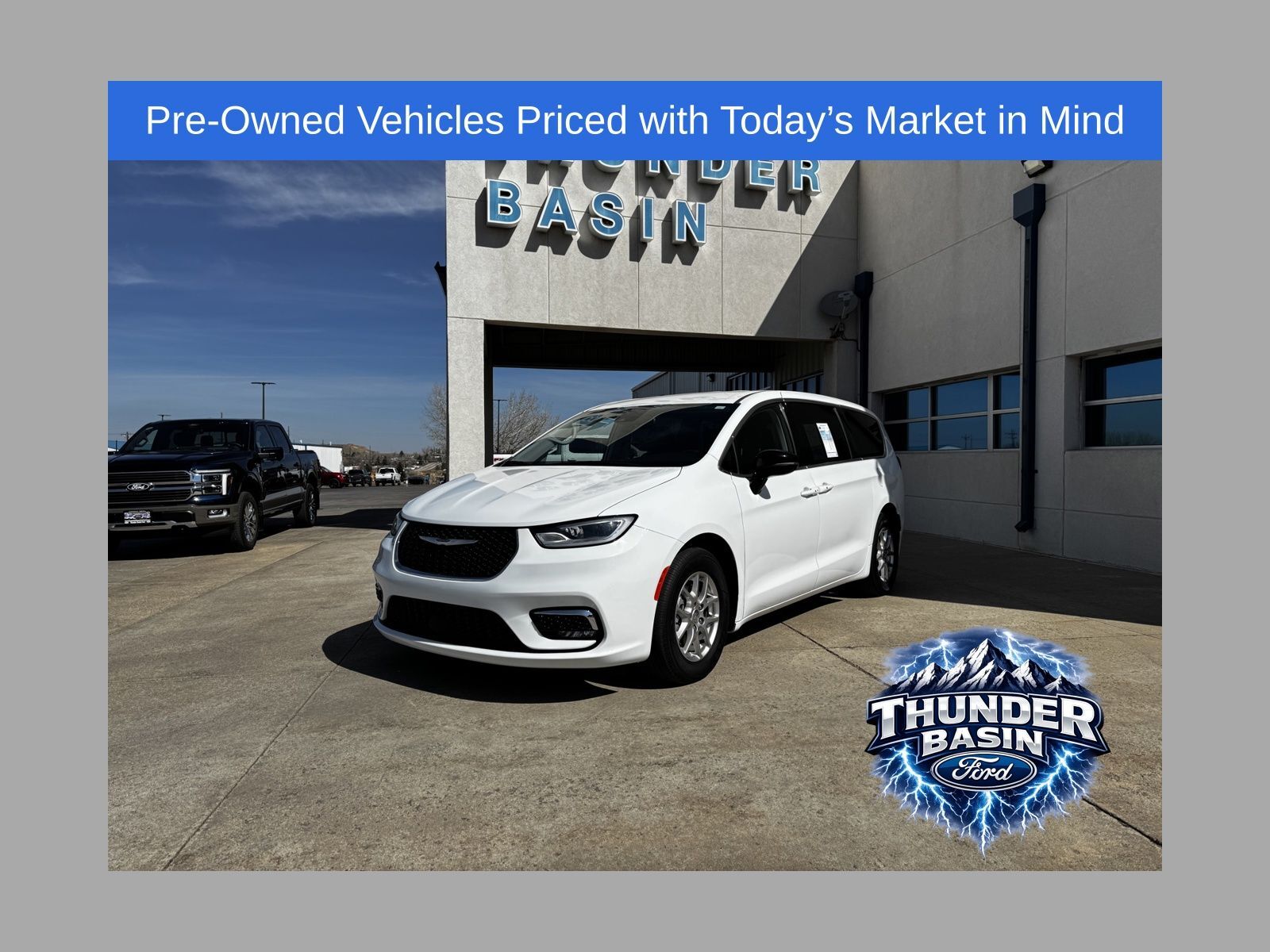 2024 CHRYSLER Pacifica