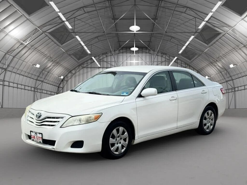 2010 TOYOTA Camry