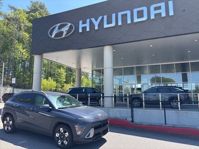 2024 HYUNDAI Kona