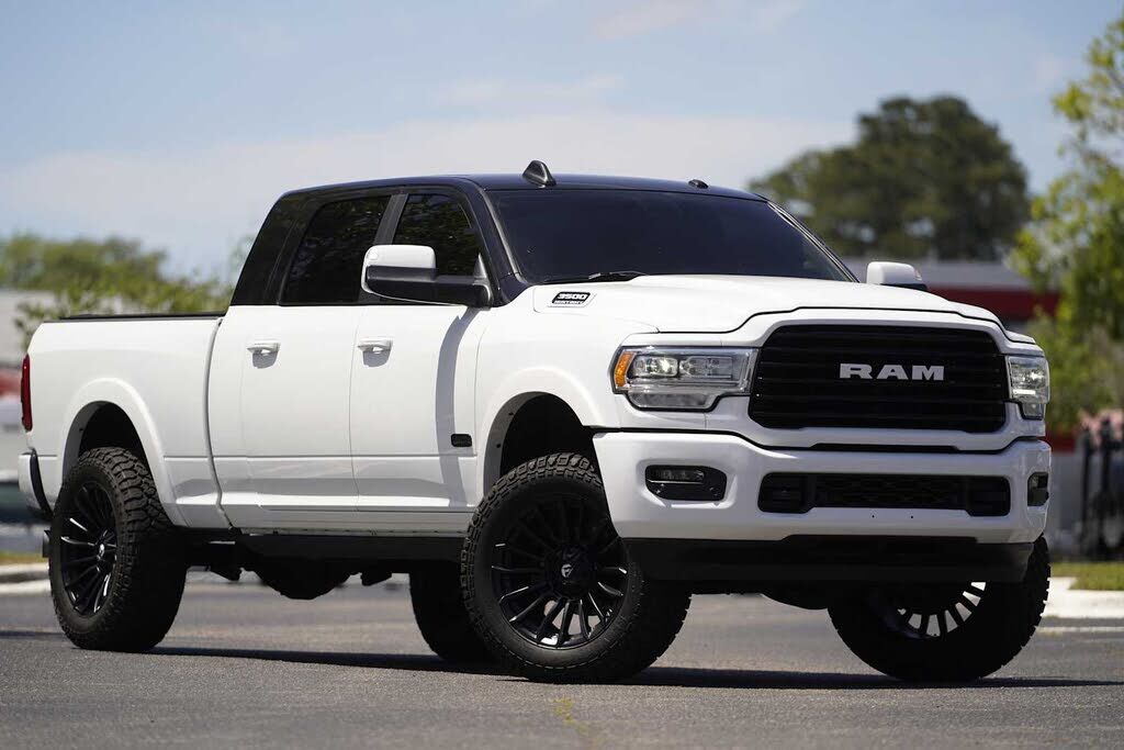 2022 RAM 3500