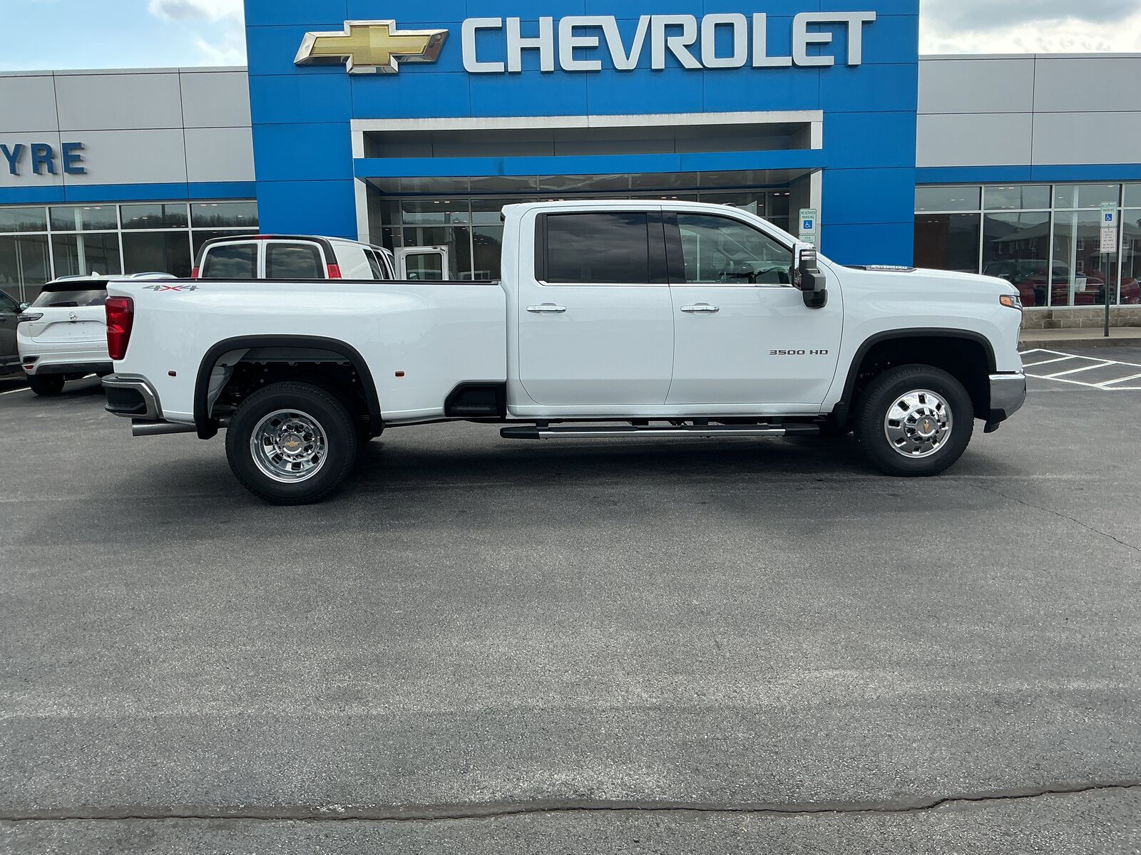 2026 CHEVROLET Silverado HD