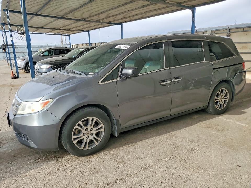 2011 HONDA Odyssey