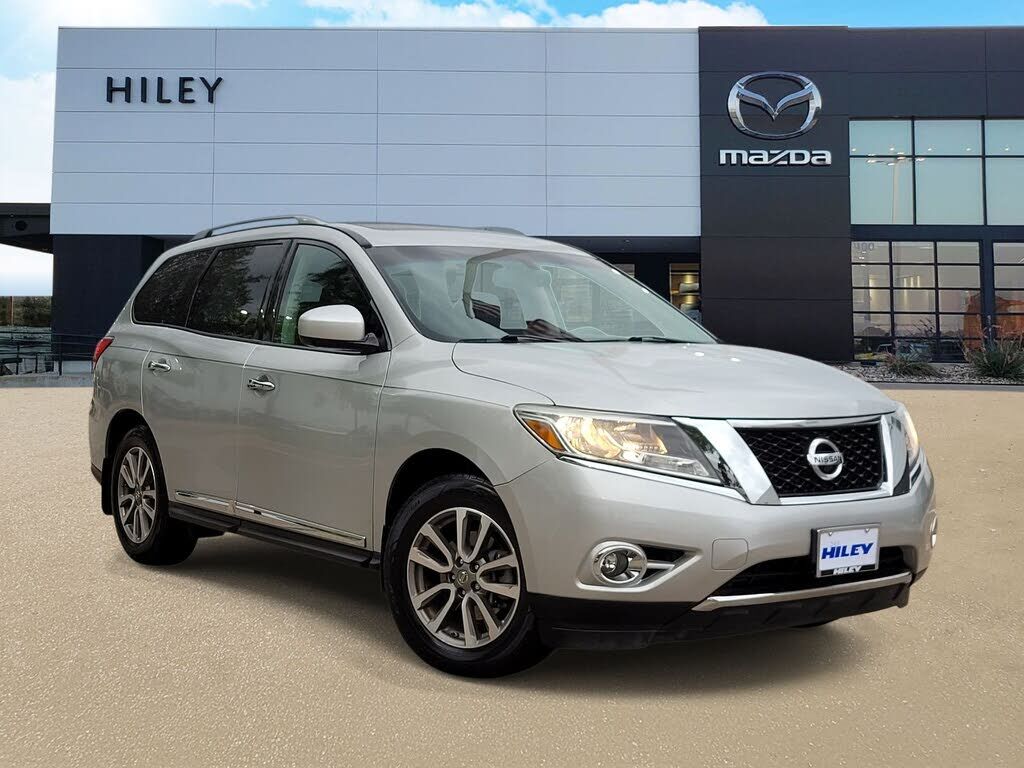 2015 NISSAN Pathfinder