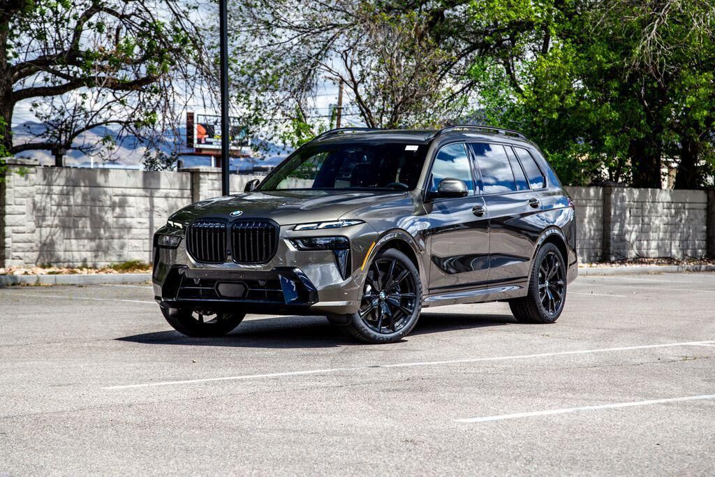 2026 BMW X7