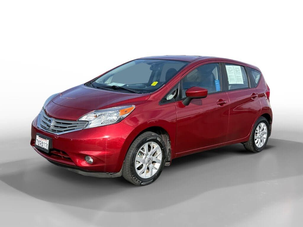 2016 NISSAN Versa