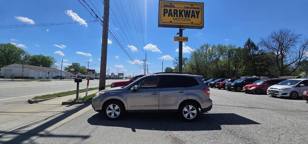 2014 SUBARU Forester