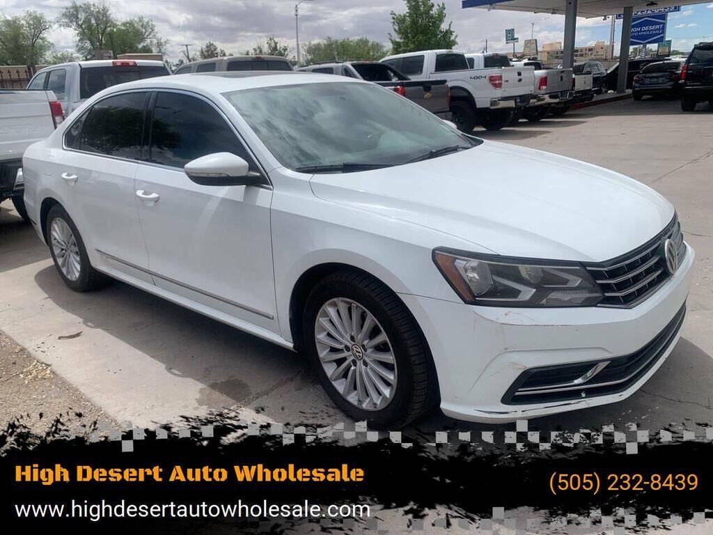 2017 VOLKSWAGEN Passat
