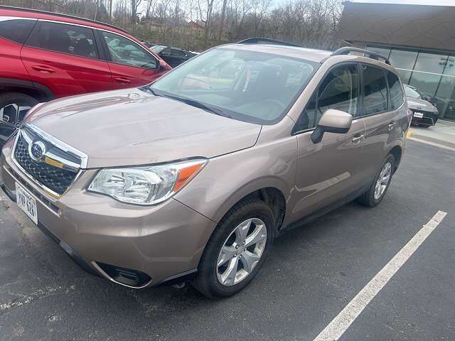 2016 SUBARU Forester