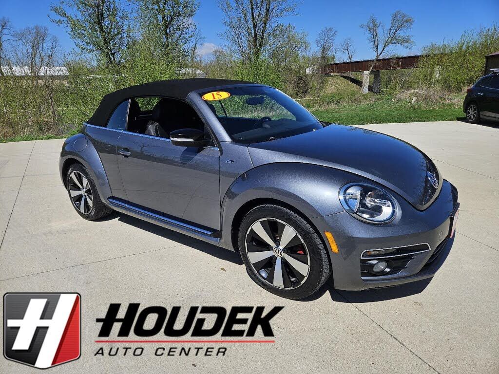 2015 VOLKSWAGEN Beetle