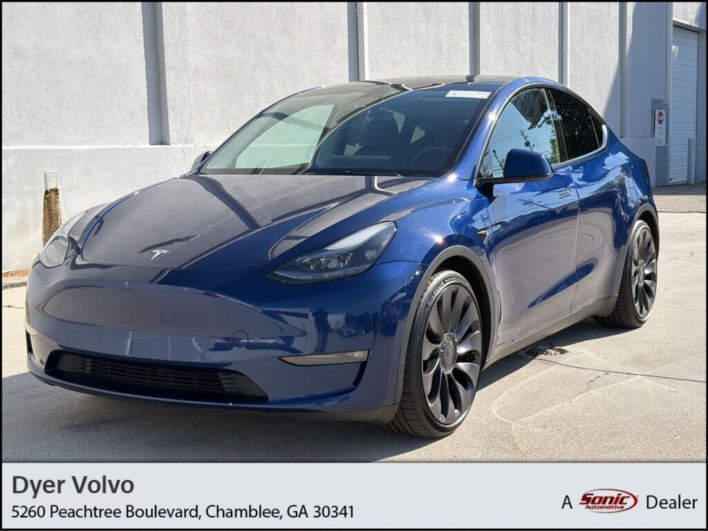 2022 TESLA Model Y