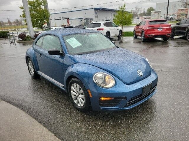 2018 VOLKSWAGEN Beetle