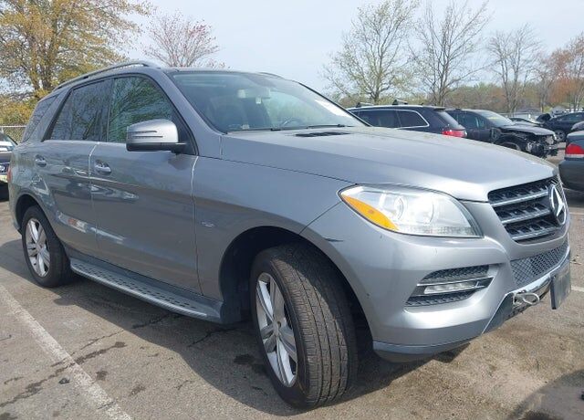 2012 MERCEDES-BENZ ML-Class