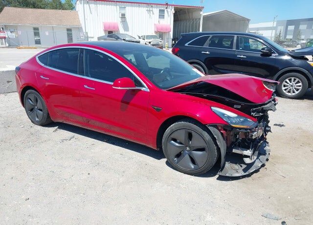 2018 TESLA Model 3