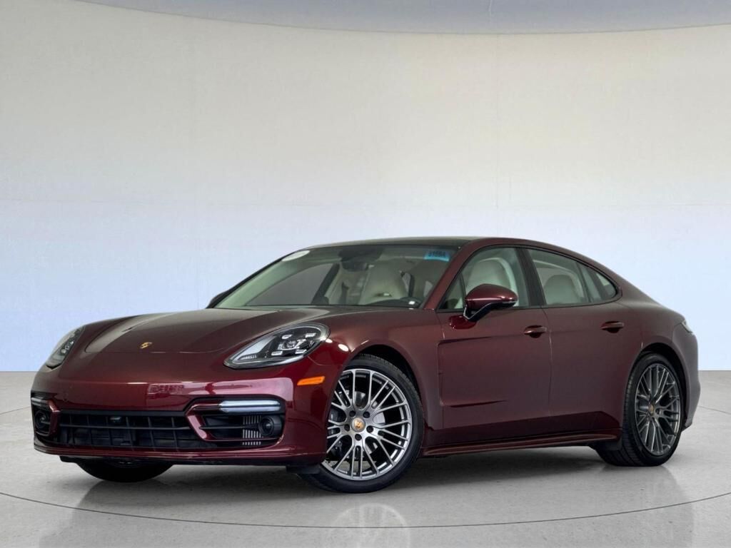 2023 PORSCHE Panamera