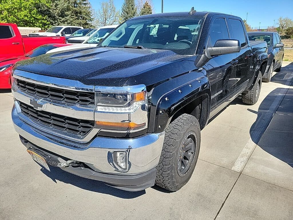 2018 CHEVROLET Silverado