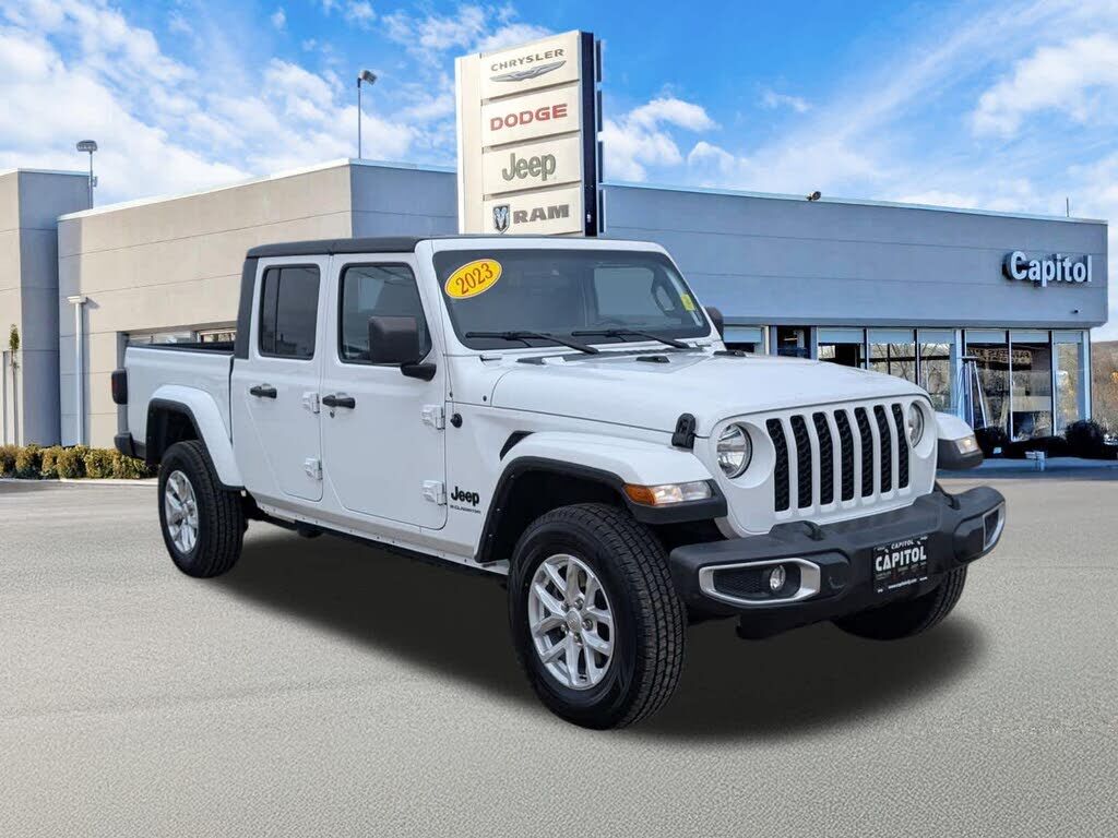 2023 JEEP Gladiator