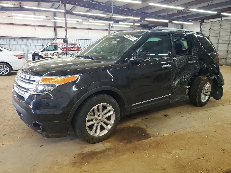 2014 FORD Explorer