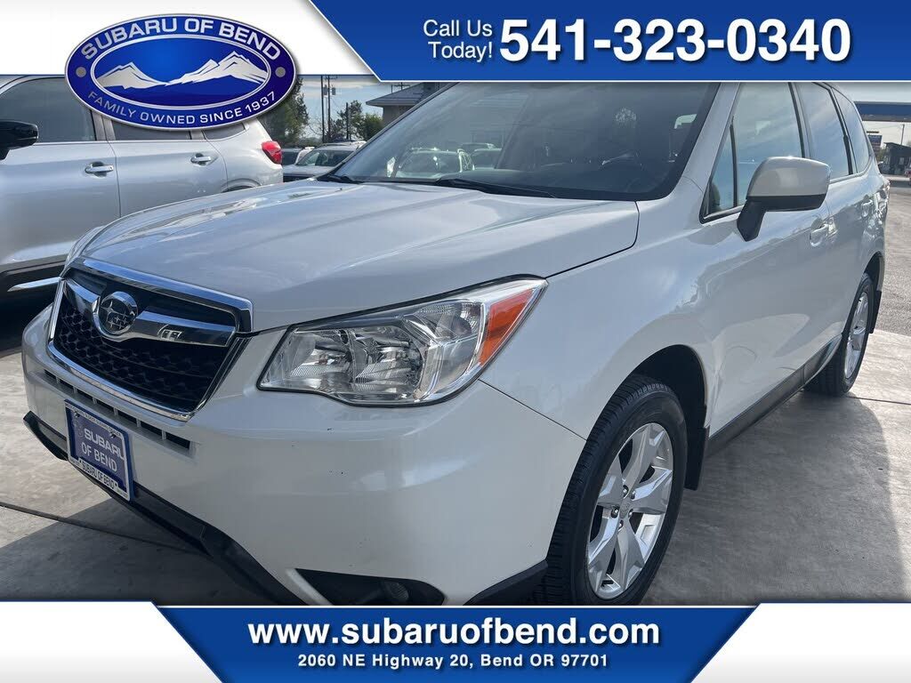 2016 SUBARU Forester