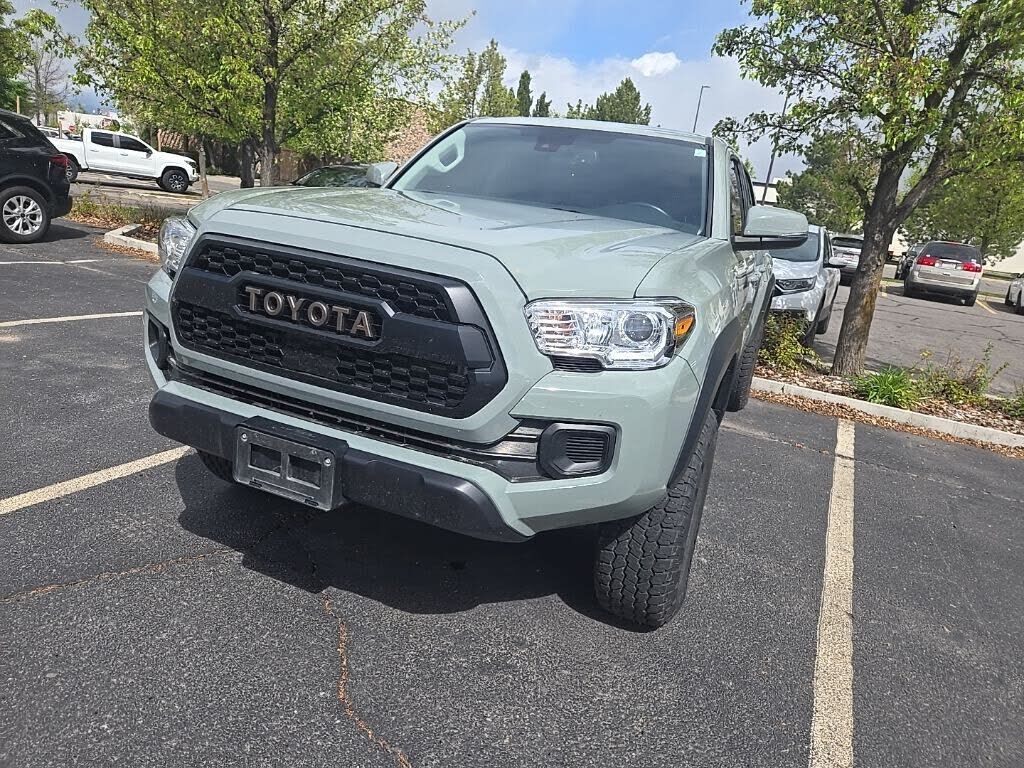 2023 TOYOTA Tacoma
