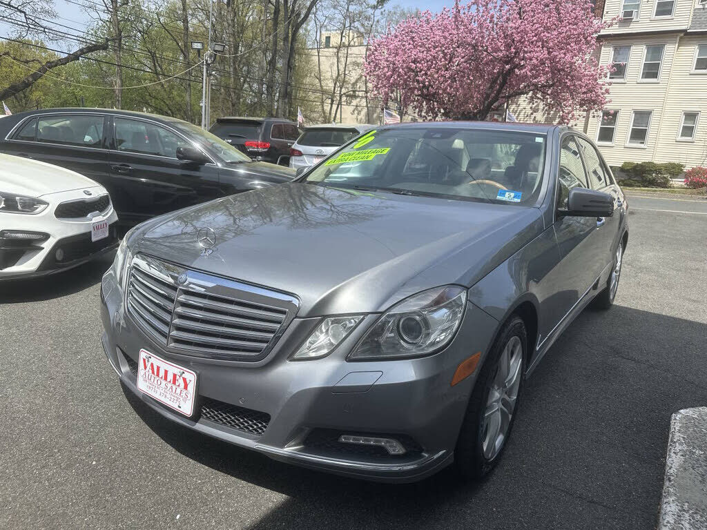 2010 MERCEDES-BENZ E-Class