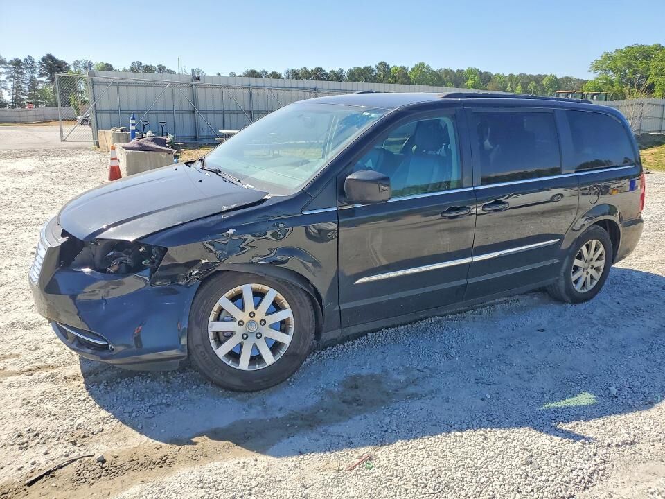 2016 CHRYSLER Town and Country