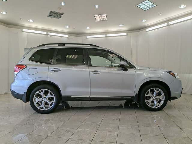 2018 SUBARU Forester