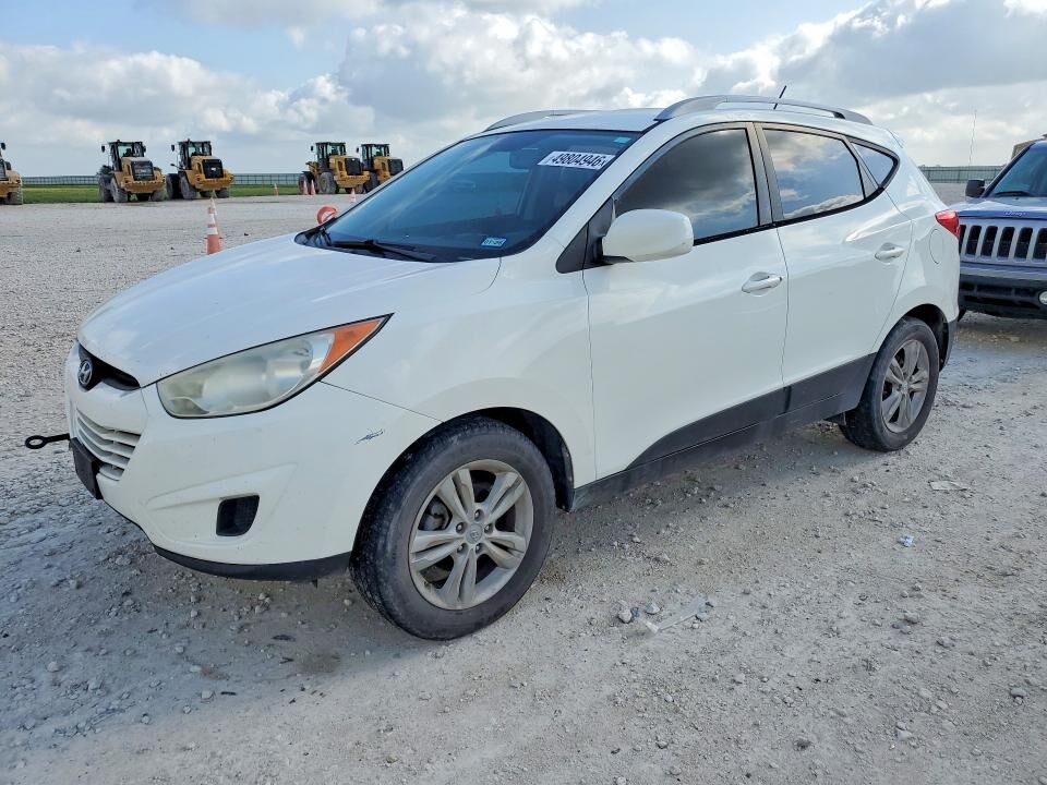 2010 HYUNDAI Tucson