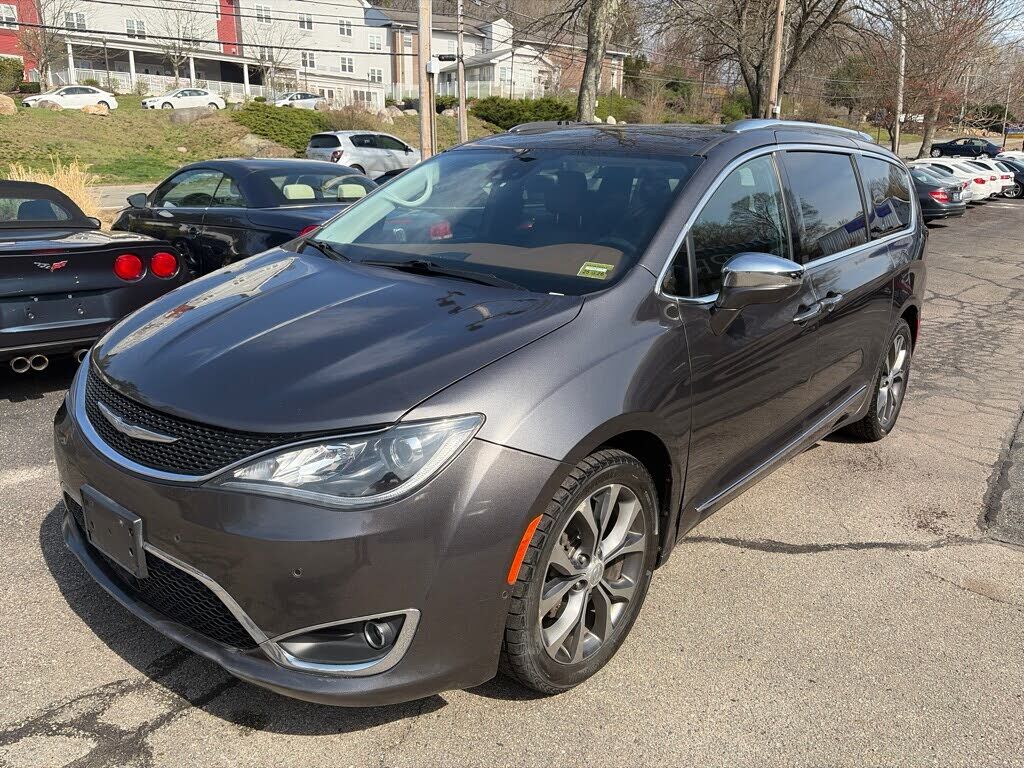 2017 CHRYSLER Pacifica