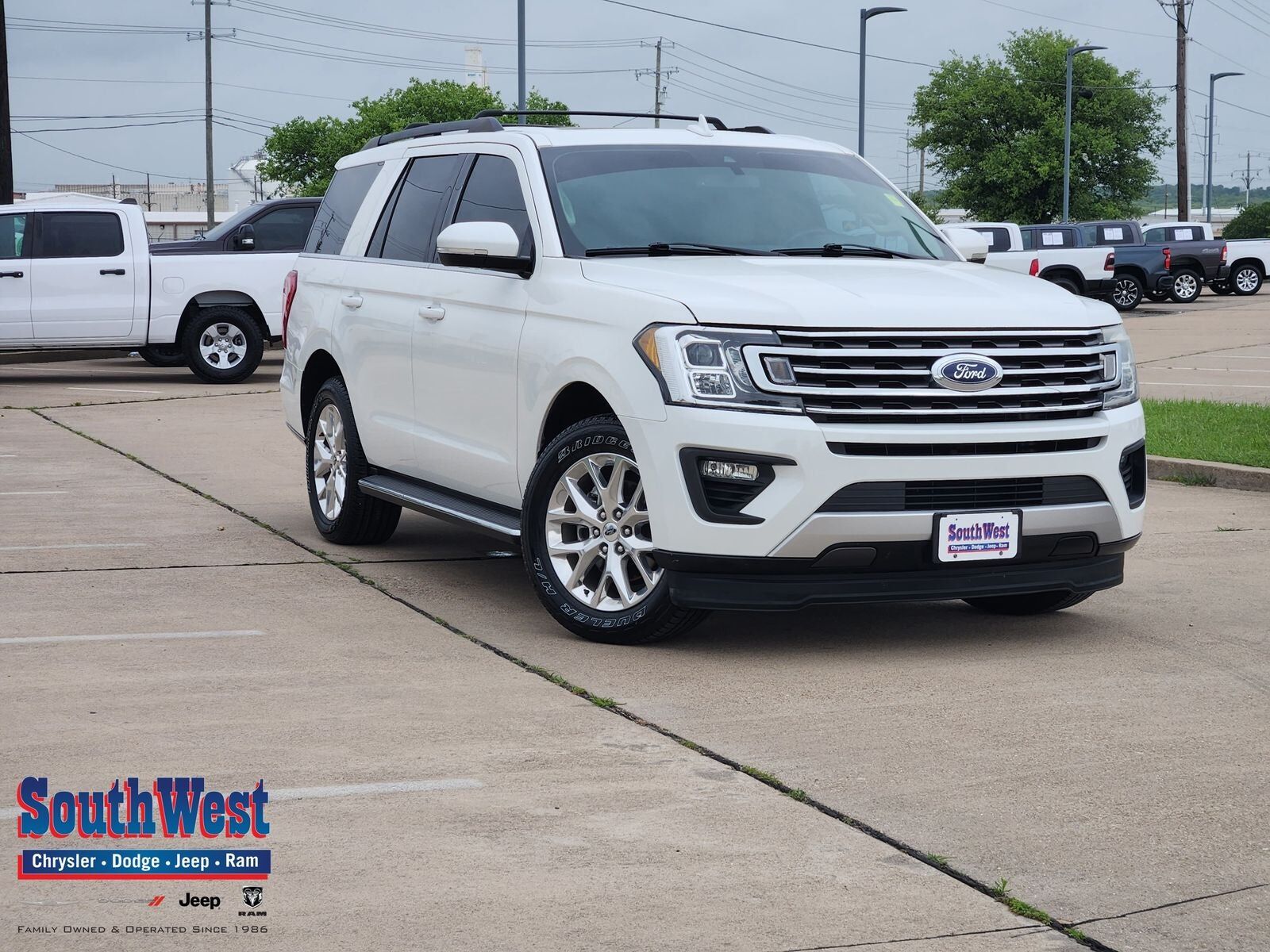 2021 FORD Expedition