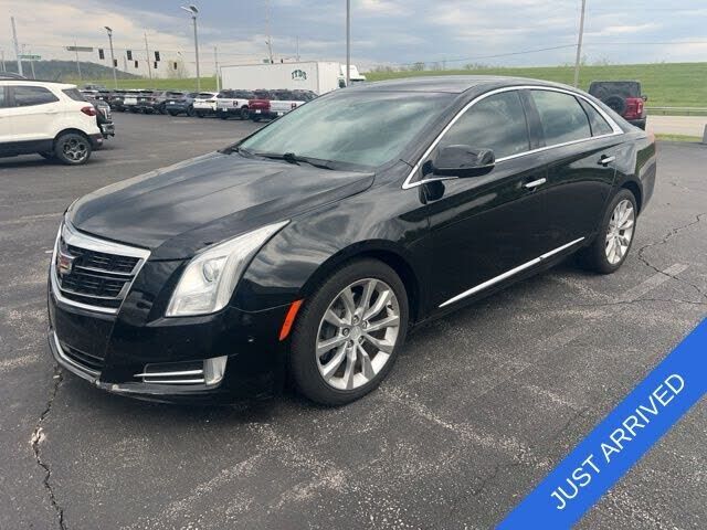 2017 CADILLAC XTS