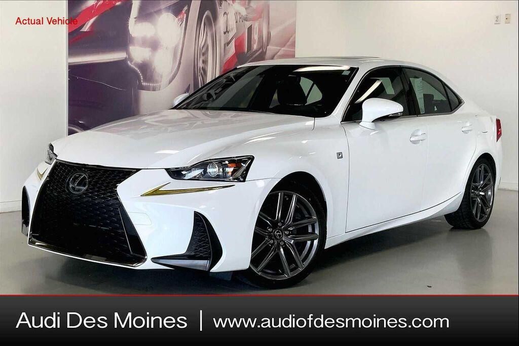 2018 LEXUS IS