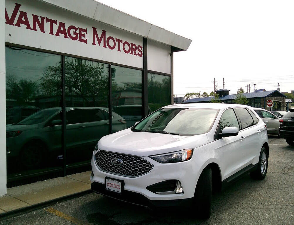2024 FORD Edge