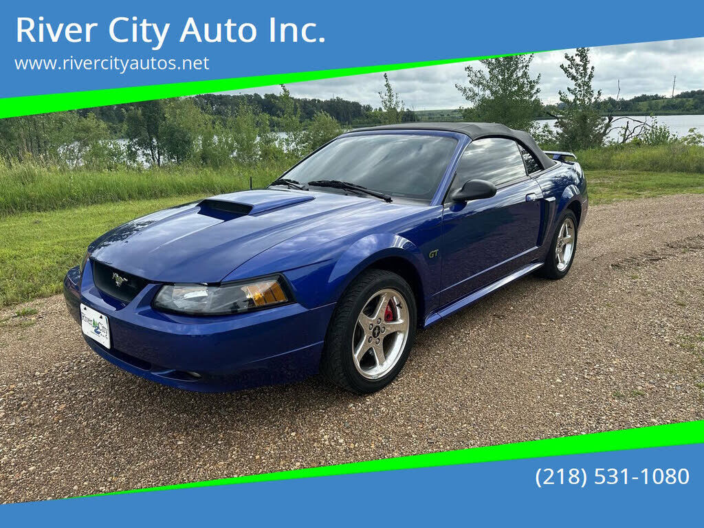 2003 FORD Mustang