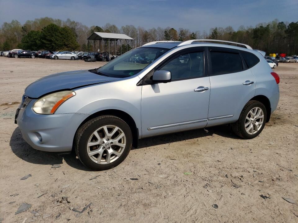 2013 NISSAN Rogue