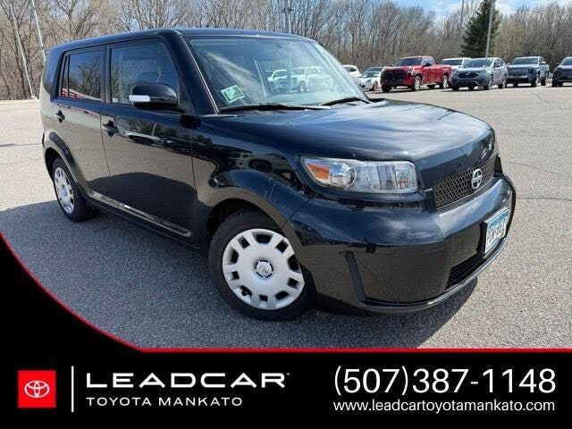 2010 TOYOTA SCION