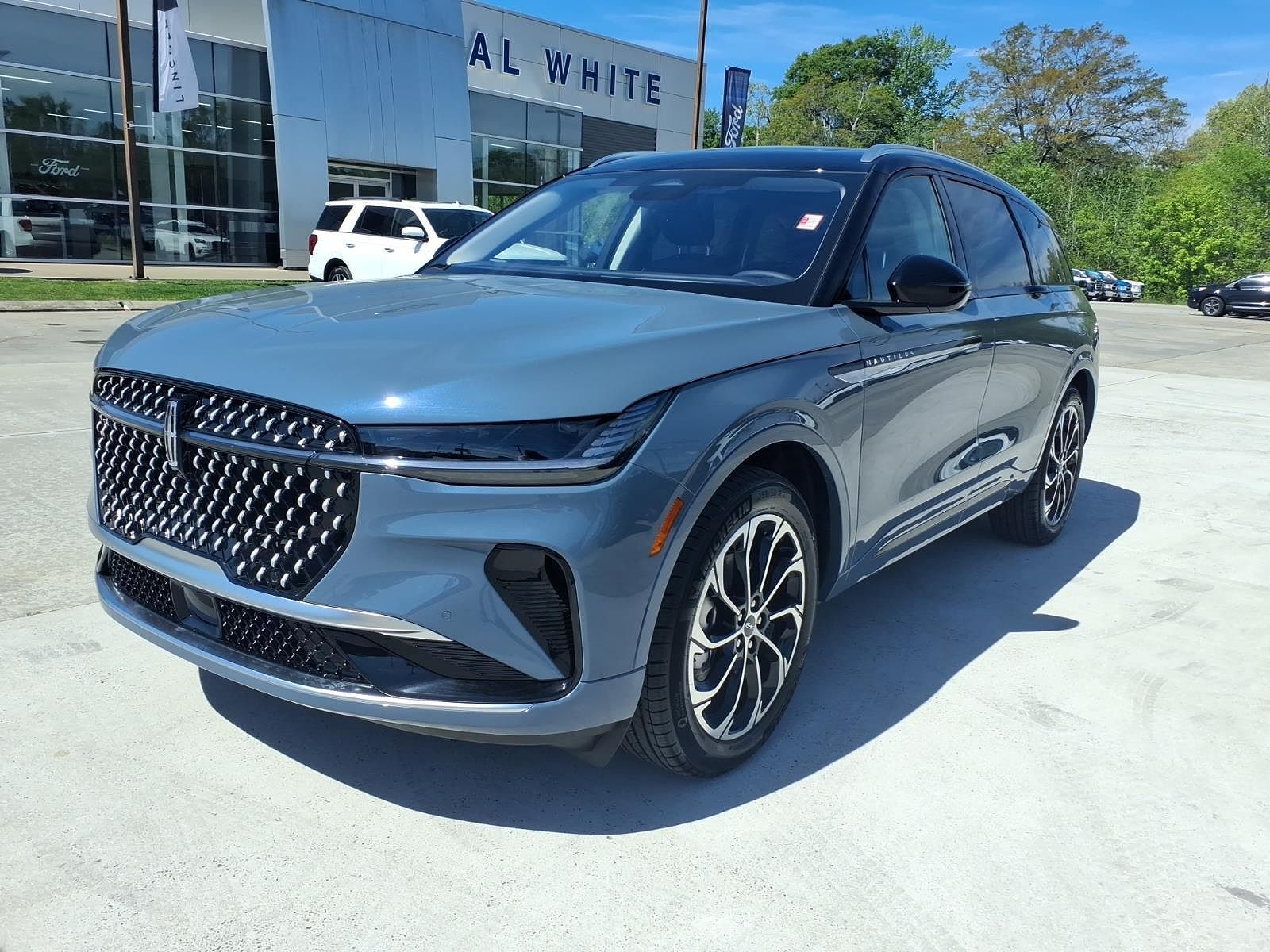 2026 LINCOLN Nautilus