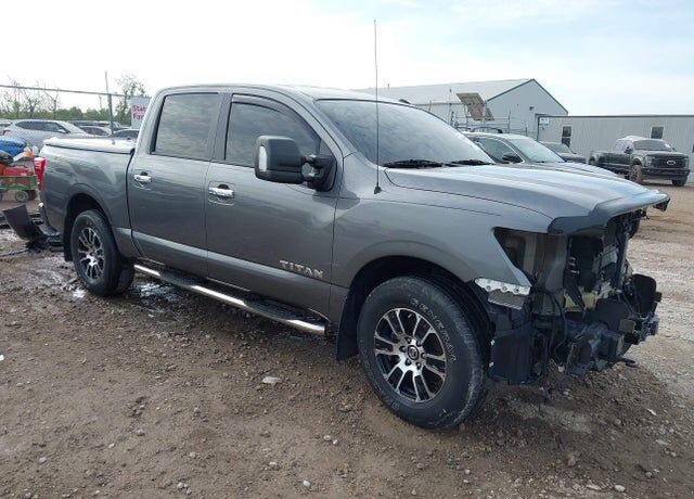 2021 NISSAN Titan