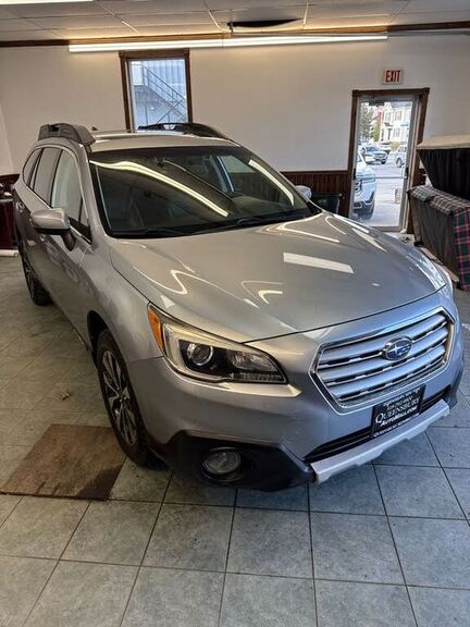 2016 SUBARU Outback