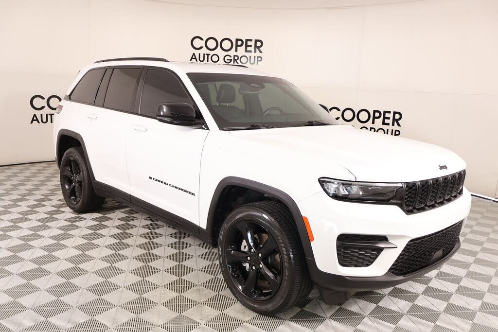 2022 JEEP Grand Cherokee