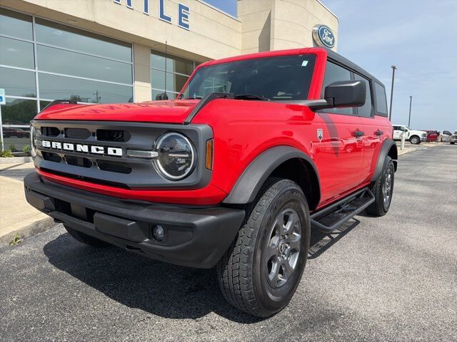 2024 FORD Bronco