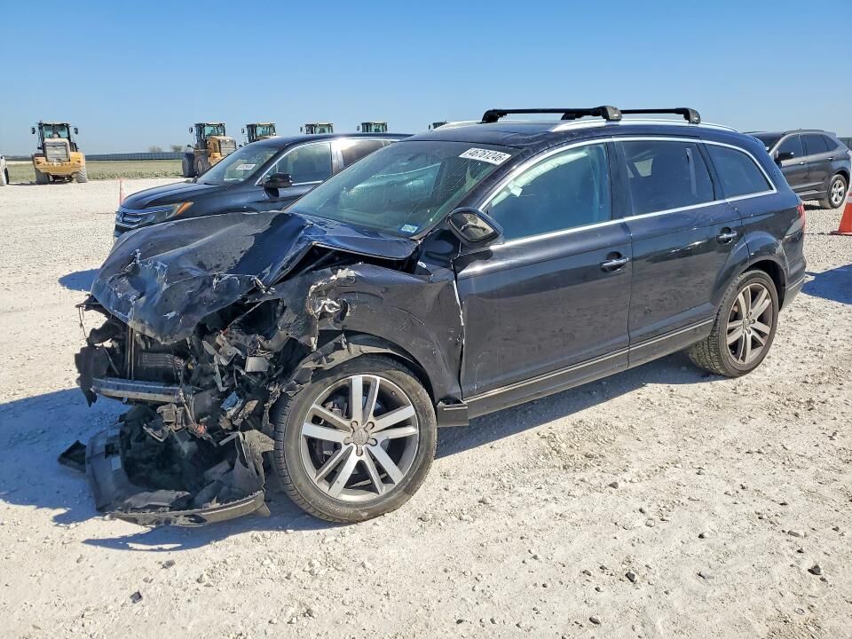 2012 AUDI Q7