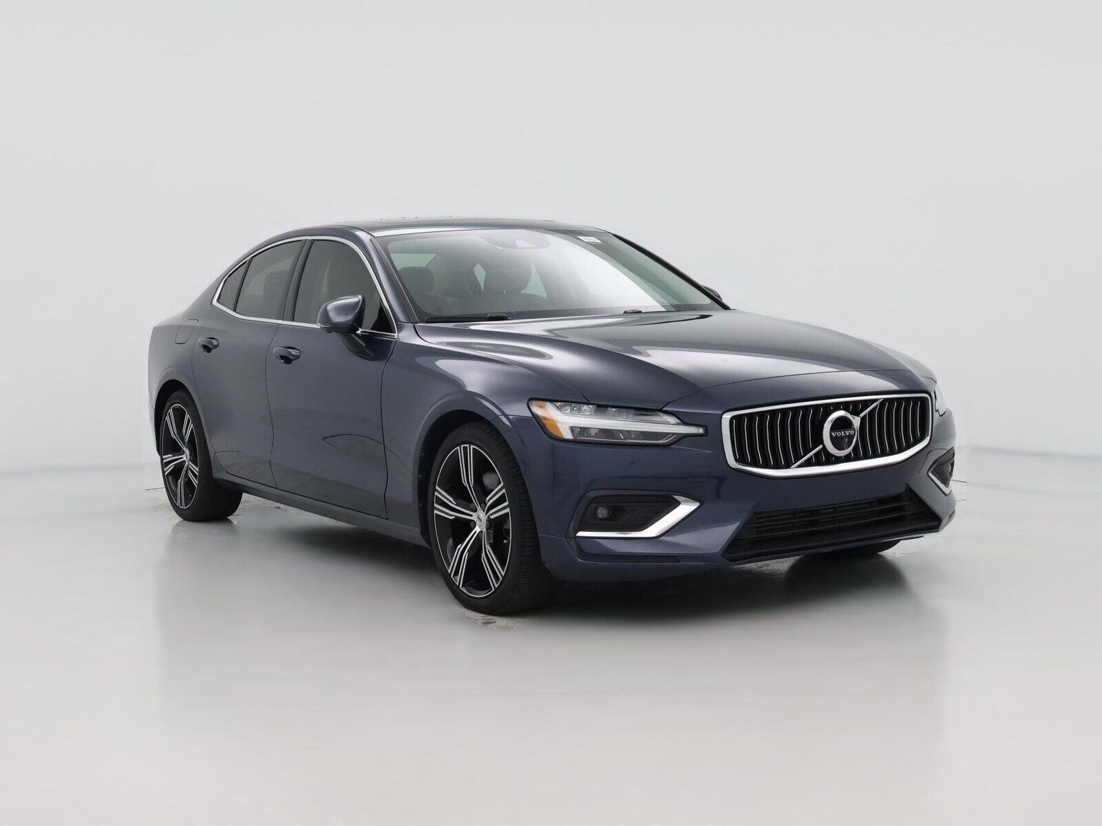 2021 VOLVO S60