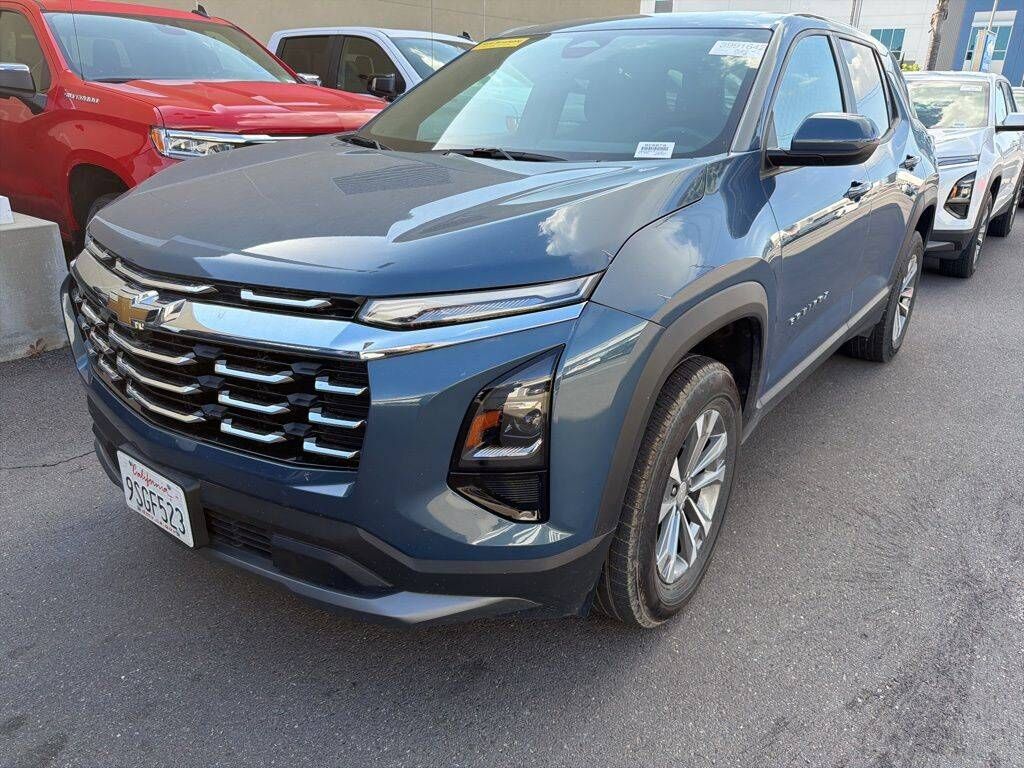 2025 CHEVROLET Equinox