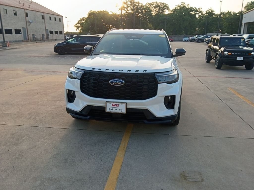 2025 FORD Explorer