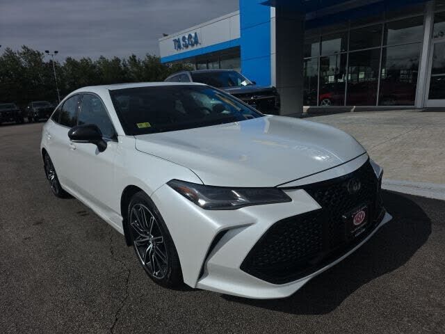 2019 TOYOTA Avalon
