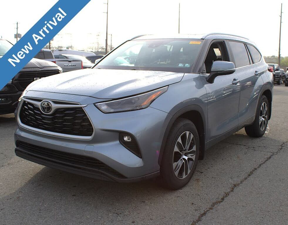 2023 TOYOTA Highlander