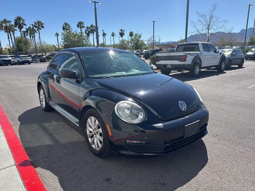 2016 VOLKSWAGEN Beetle