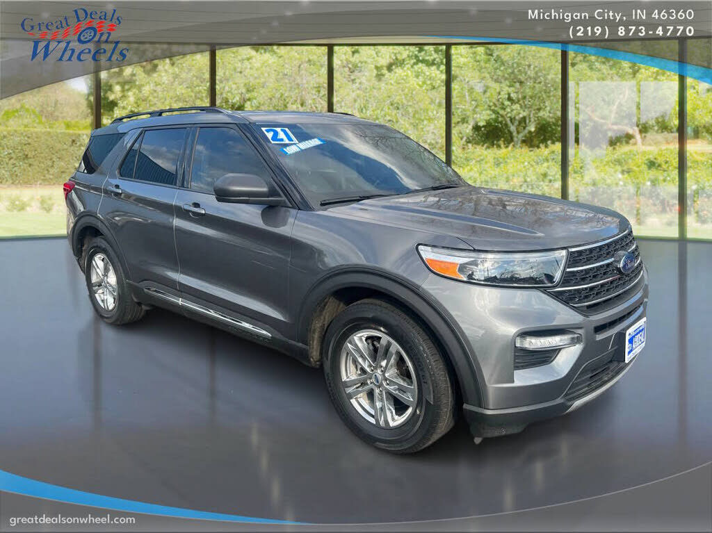 2021 FORD Explorer