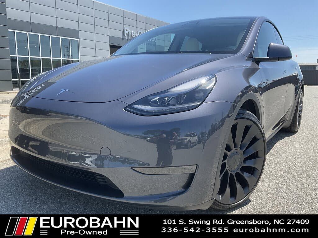 2022 TESLA Model Y