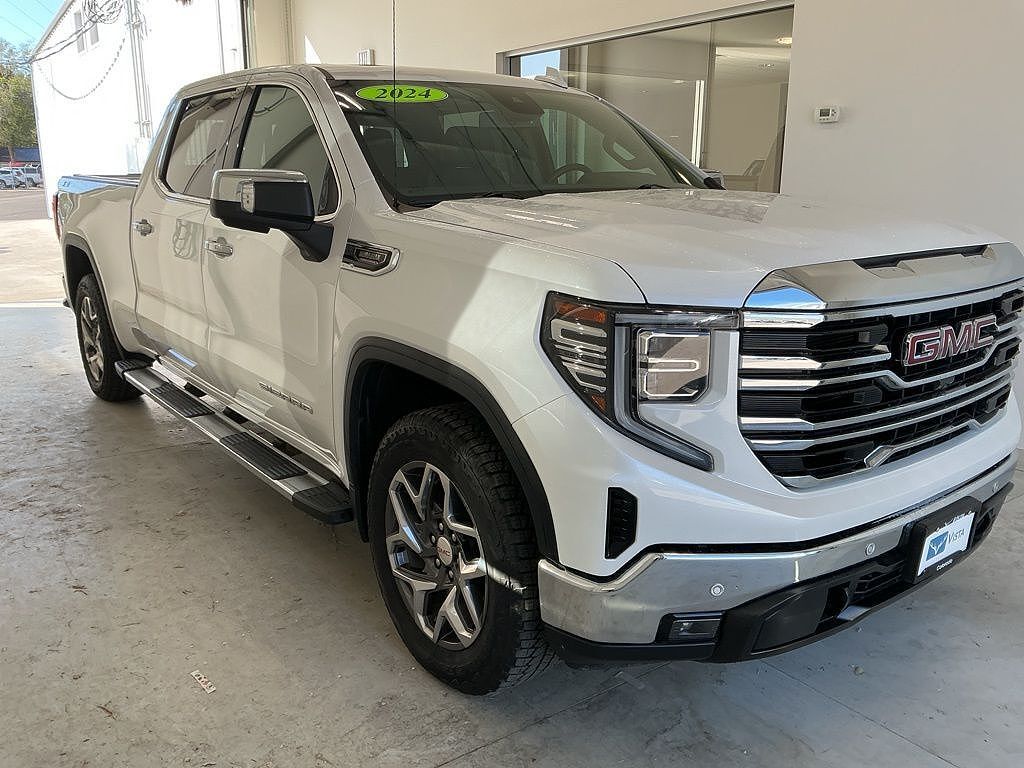 2024 GMC Sierra